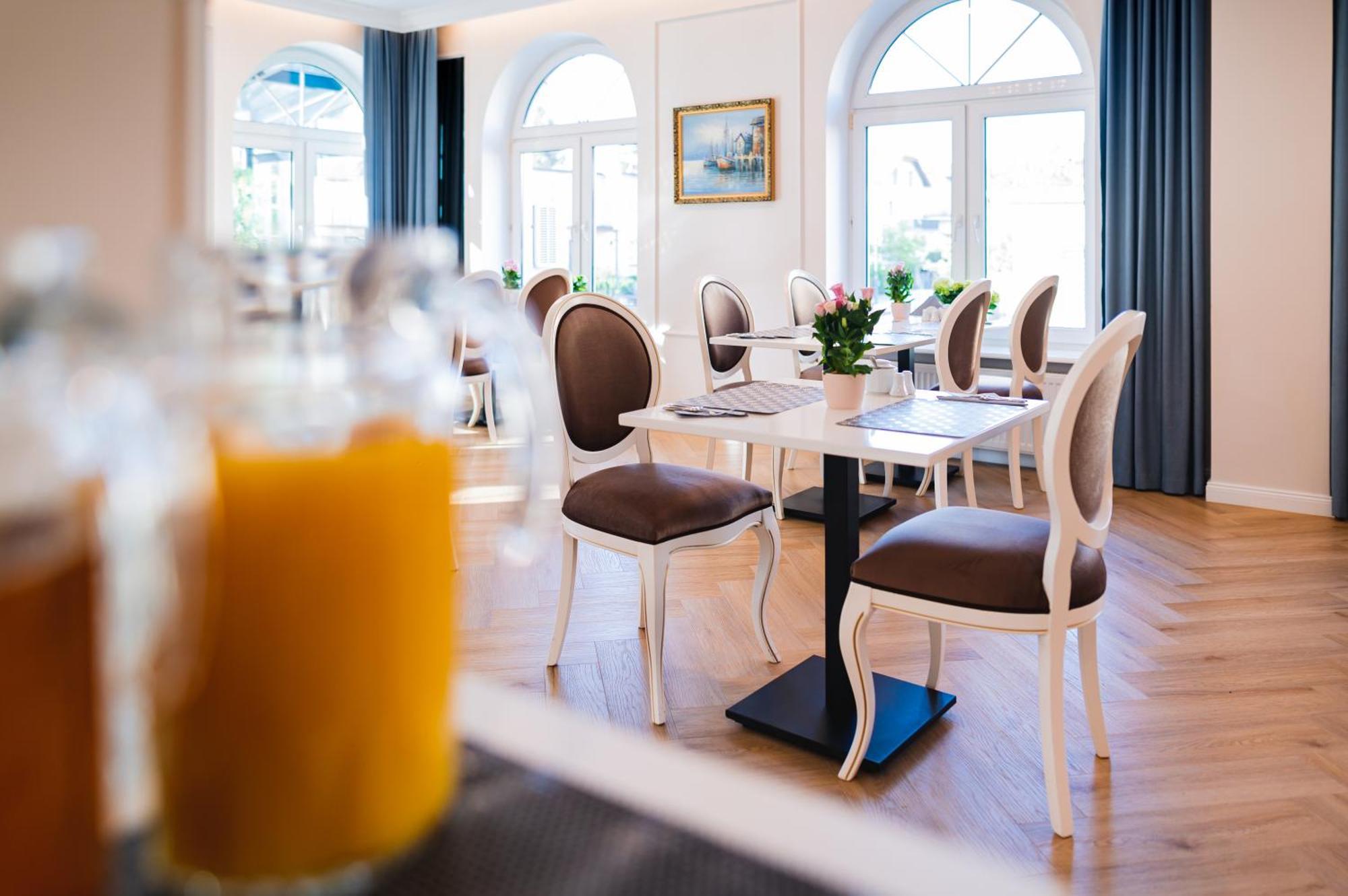 Moris Boutique Beach Hotel Γκντανσκ Εξωτερικό φωτογραφία
