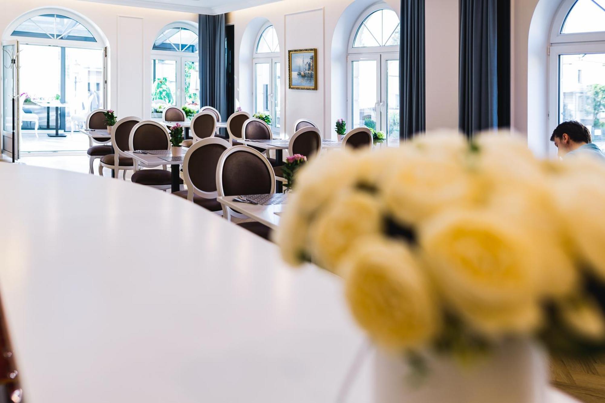 Moris Boutique Beach Hotel Γκντανσκ Εξωτερικό φωτογραφία